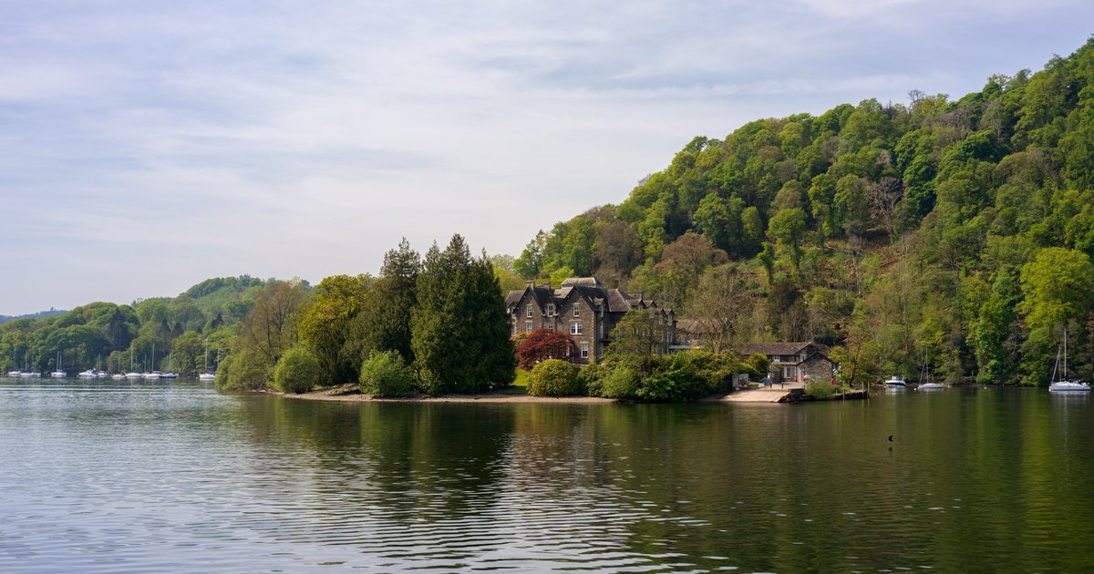 The house on the point